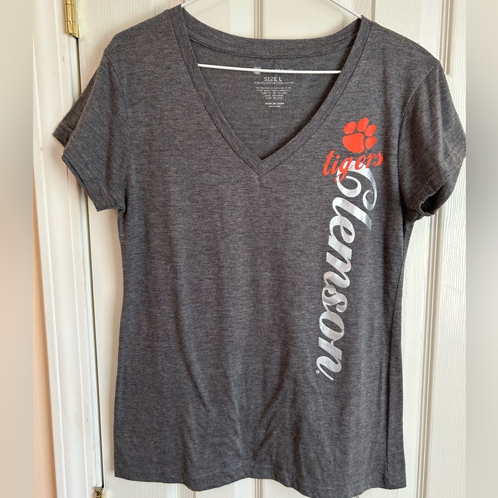 Clemson Women's Gray V-Neck Short Sleeve Tee